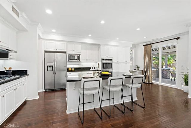 1496 Voyager Drive, Tustin, CA 92782