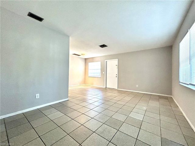 2262 Stella ST, Fort Myers, FL 33901