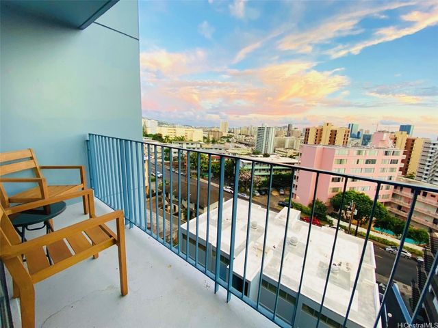 1456 Thurston Avenue A801, Honolulu, HI 96822