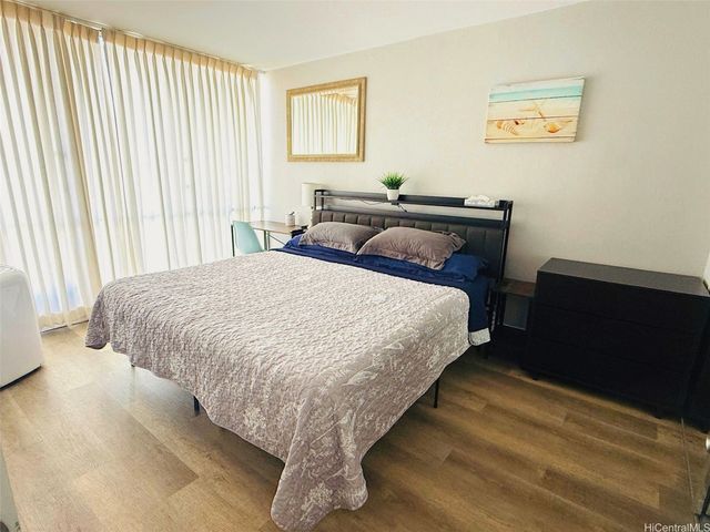1456 Thurston Avenue A801, Honolulu, HI 96822