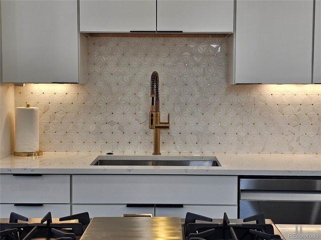 4900 W 17th Ave, Denver, CO 80204