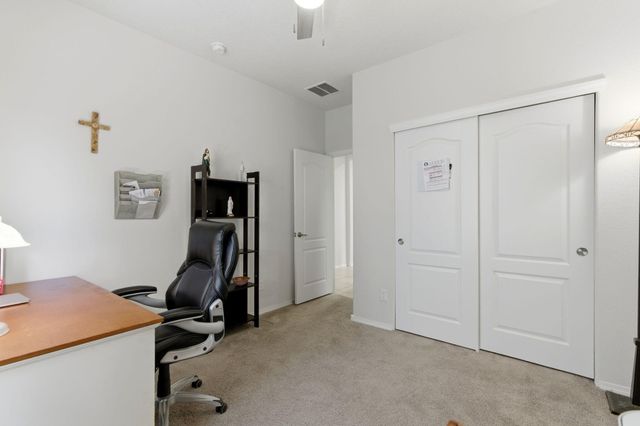 5827 Fossil Road NW, Albuquerque, NM 87114