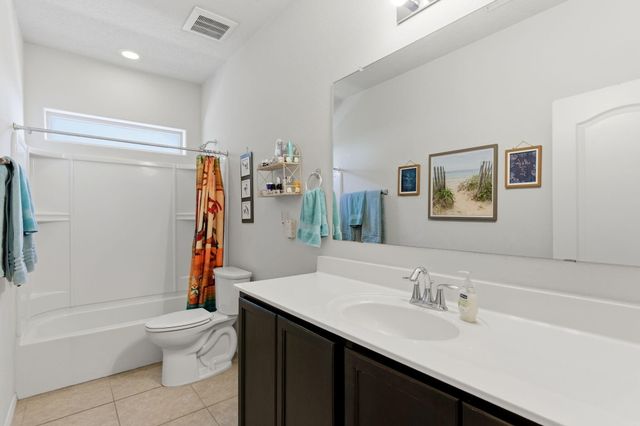 5827 Fossil Road NW, Albuquerque, NM 87114