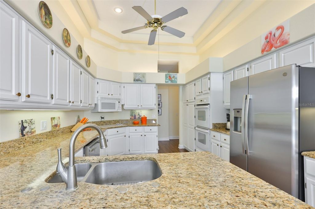 Image 18 of property listing at 2901 ZAHARIAS DRIVE, Orlando, FL 32837