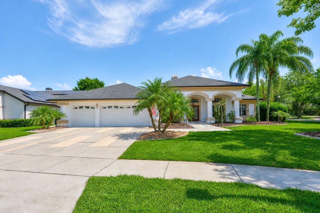 Image 53 of property listing at 2901 ZAHARIAS DRIVE, Orlando, FL 32837