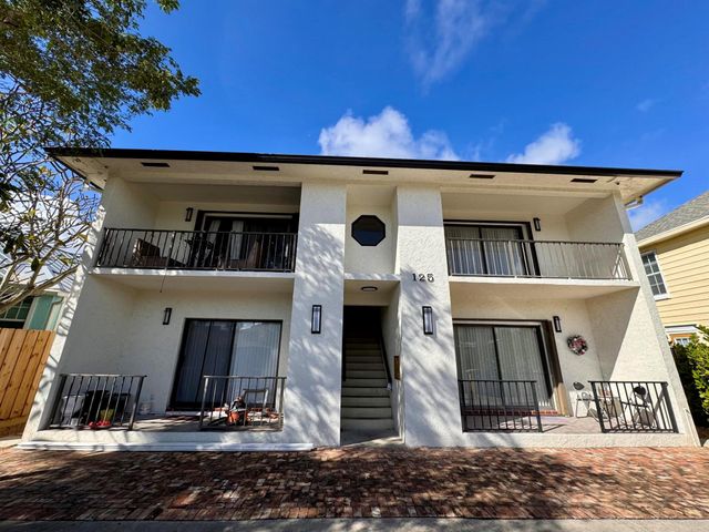 125 S Palmway Avenue 4, Lake Worth Beach, FL 33460