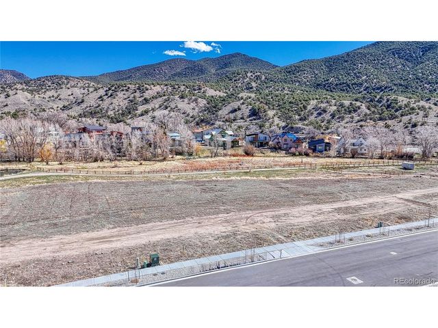 236 Southside Loop, Salida, CO 81201
