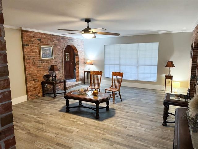 4383 John Koonce Road, Lake Charles, LA 70611