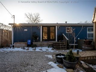 120 Whittbury Lane, Red House, WV 25168