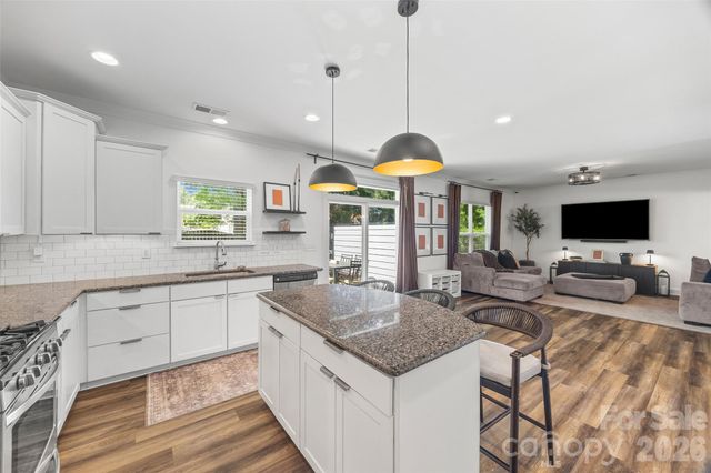 252 Hydrangea Drive, Clover, SC 29710