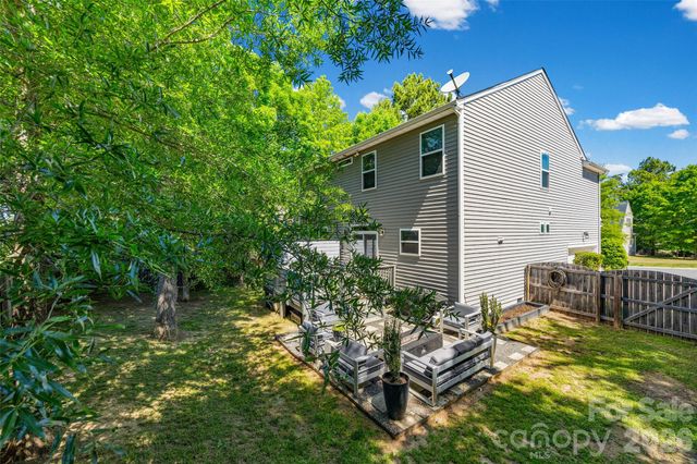 252 Hydrangea Drive, Clover, SC 29710