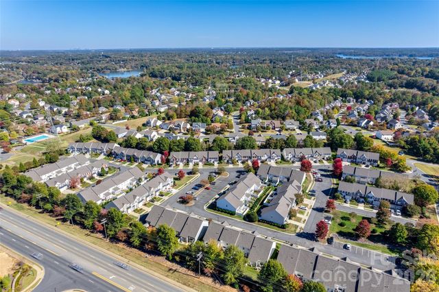 252 Hydrangea Drive, Clover, SC 29710