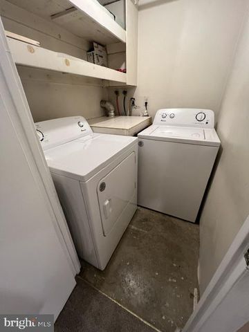 16124 INDUS DR, Woodbridge, VA 22191