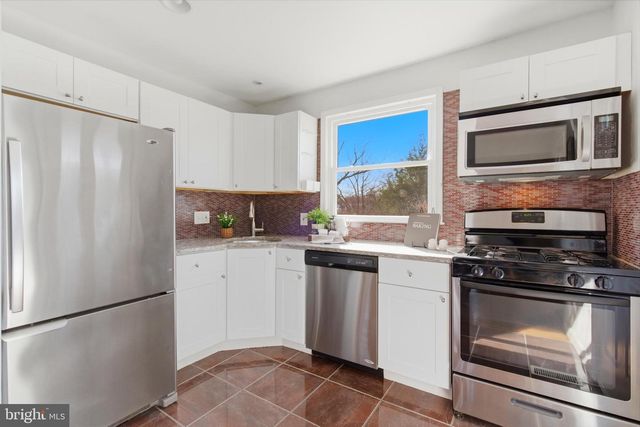 6401 DISTRICT HEIGHTS PKWY, District Heights, MD 20747