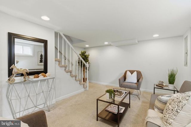 6401 DISTRICT HEIGHTS PKWY, District Heights, MD 20747