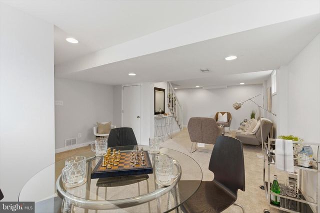 6401 DISTRICT HEIGHTS PKWY, District Heights, MD 20747