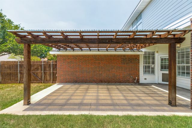 712 Rolling Hills Drive, Allen, TX 75002