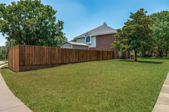 712 Rolling Hills Drive, Allen, TX 75002