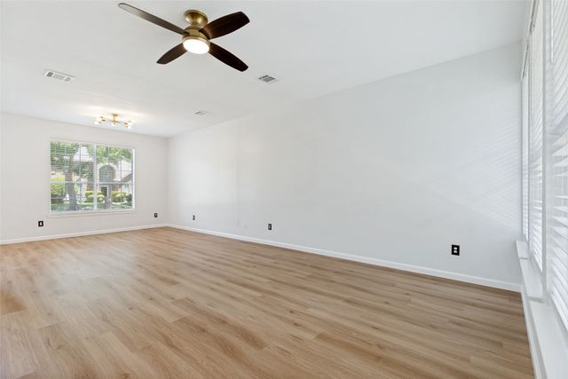 712 Rolling Hills Drive, Allen, TX 75002