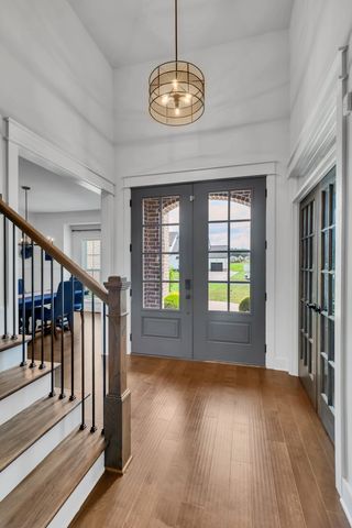 2614 Holly Springs Dr, Murfreesboro, TN 37128