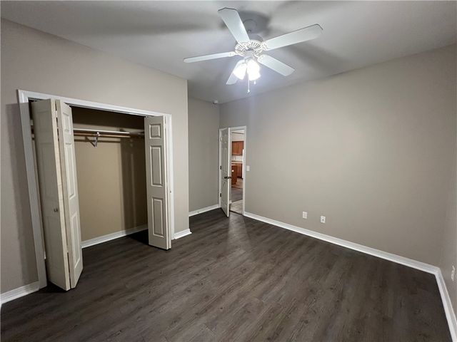 3014 SE J Street 20, Bentonville, AR 72712