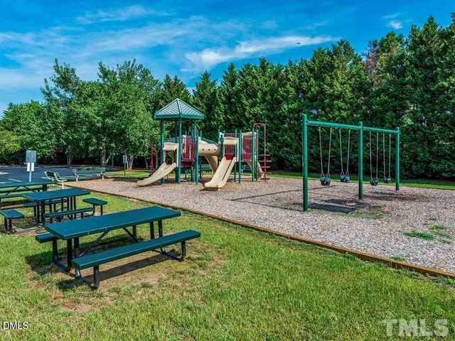 2418 Bristers Spring Way, Apex, NC 27523