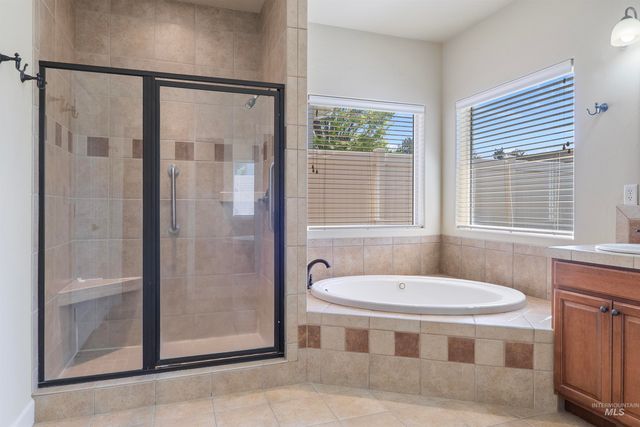 1861 Canyon Park Ct, Twin Falls, ID 83301