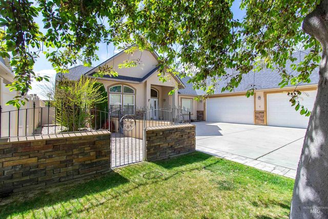 1861 Canyon Park Ct, Twin Falls, ID 83301