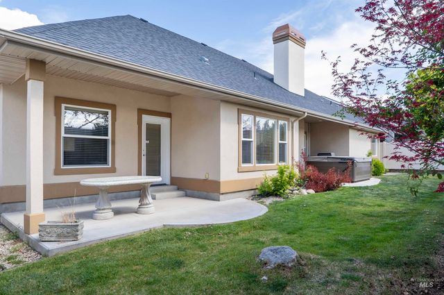 1861 Canyon Park Ct, Twin Falls, ID 83301