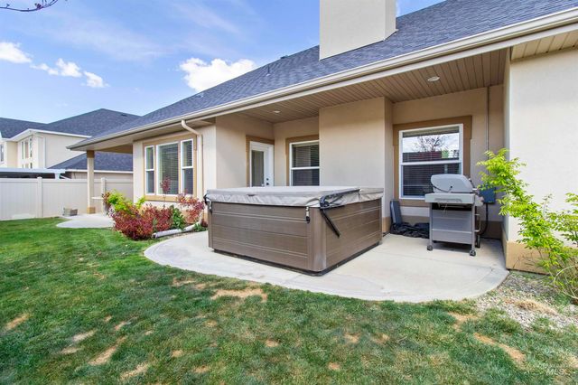 1861 Canyon Park Ct, Twin Falls, ID 83301
