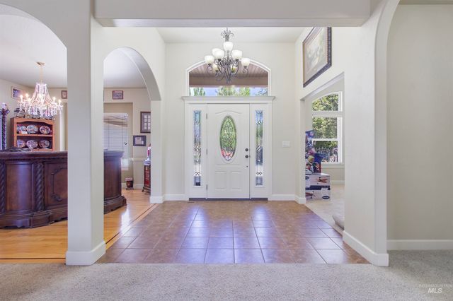 1861 Canyon Park Ct, Twin Falls, ID 83301