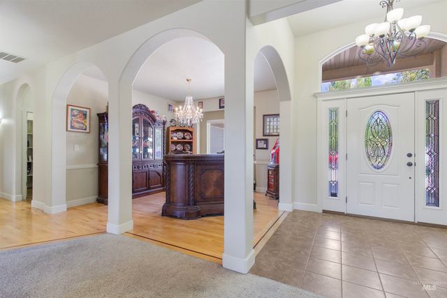 1861 Canyon Park Ct, Twin Falls, ID 83301