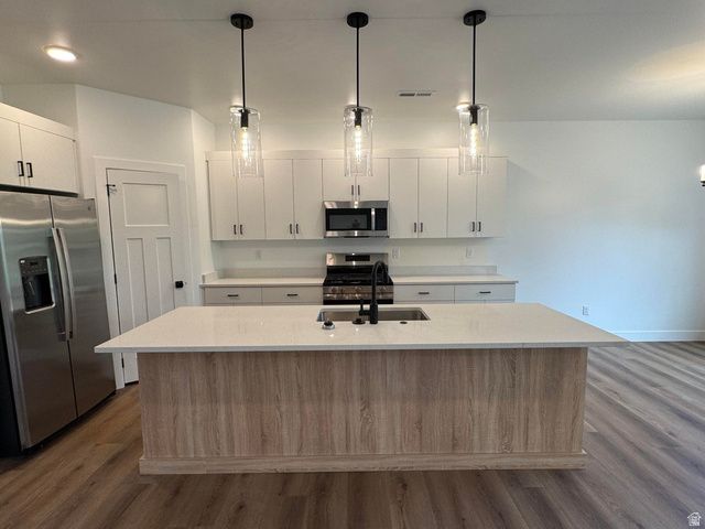 1799 E 5250 N, Enoch, UT 84721