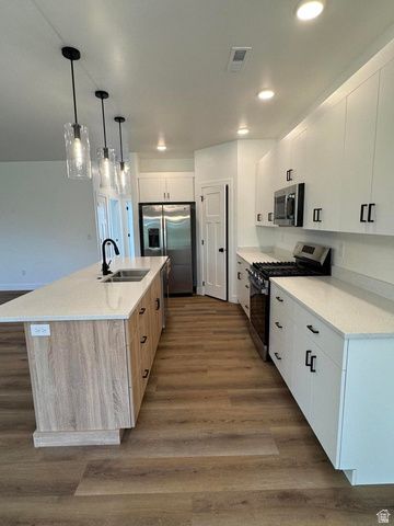 1799 E 5250 N, Enoch, UT 84721