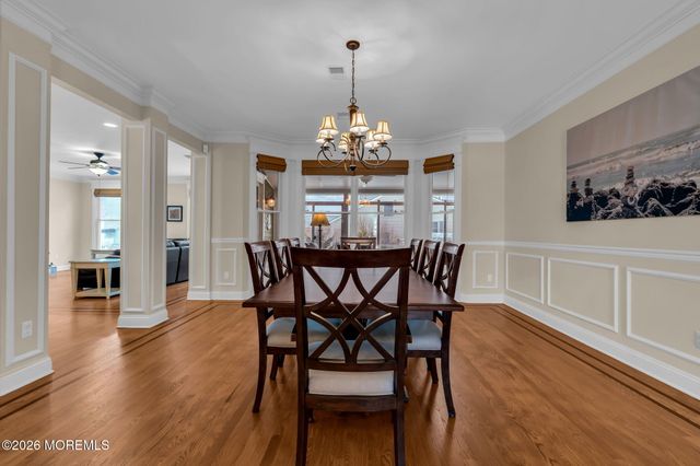 10 Imbrie Place, Sea Bright, NJ 07760