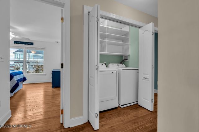 10 Imbrie Place, Sea Bright, NJ 07760