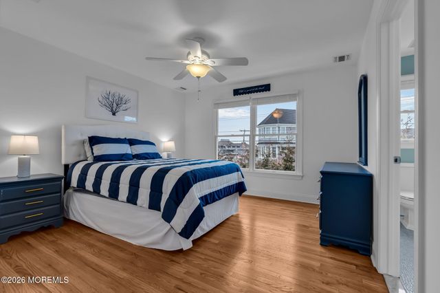 10 Imbrie Place, Sea Bright, NJ 07760