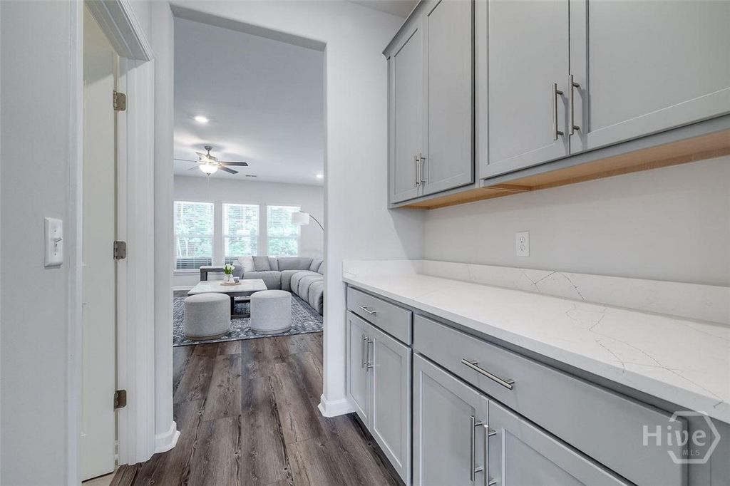 Image 10 of property listing at 42 Brookhaven Drive, Savannah, GA 31407