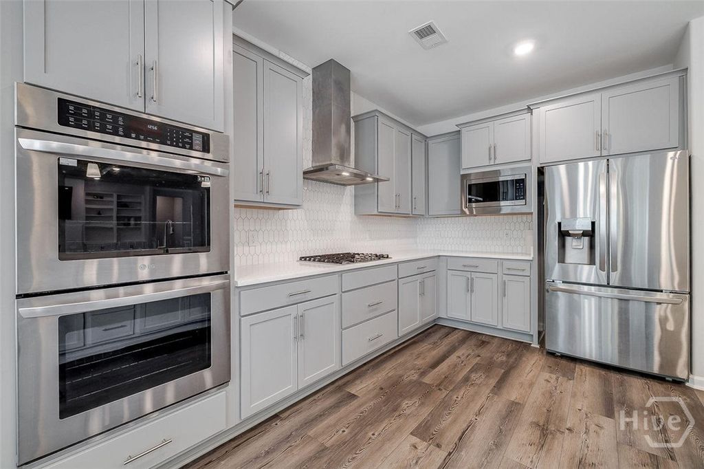 Image 15 of property listing at 42 Brookhaven Drive, Savannah, GA 31407
