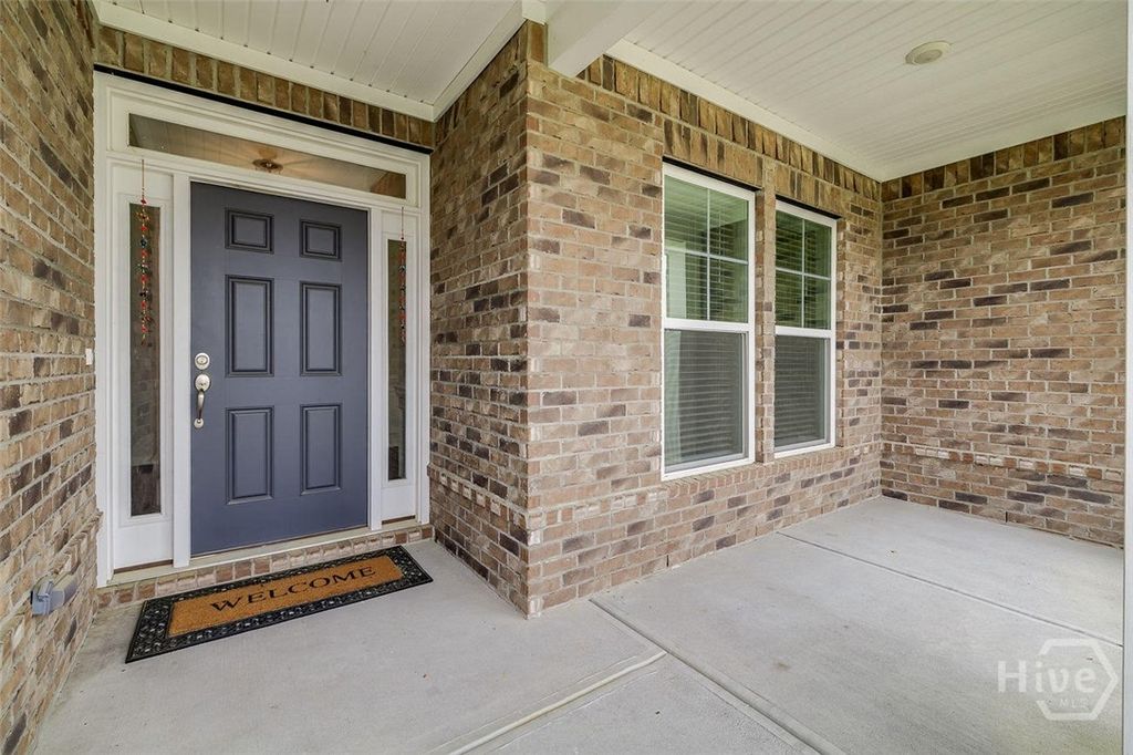 Image 4 of property listing at 42 Brookhaven Drive, Savannah, GA 31407