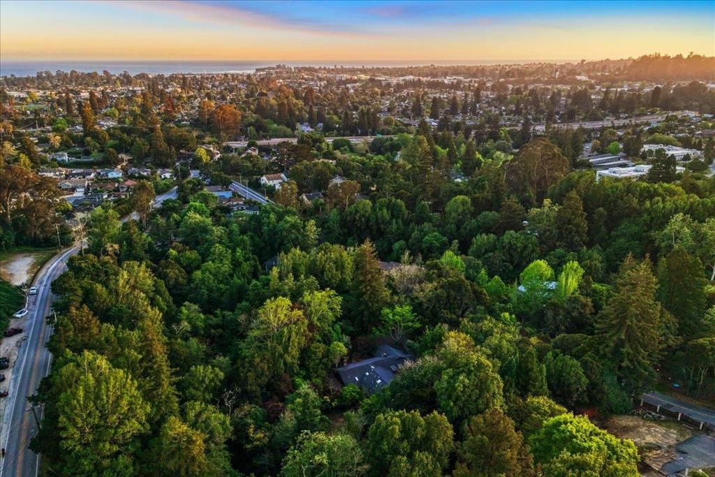 Image 8 of property listing at 230 Isbel Drive, Santa Cruz, CA 95060