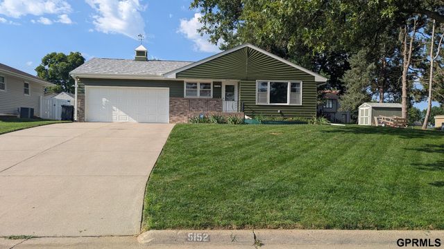 5152 Ohern Street S, Omaha, NE 68117