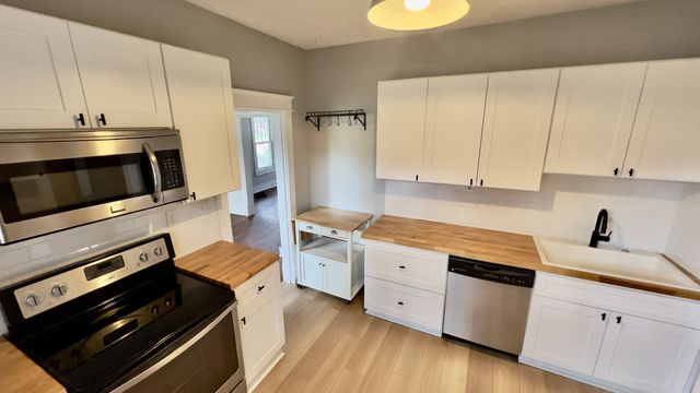1542 Douglas Ave, Nashville, TN 37206