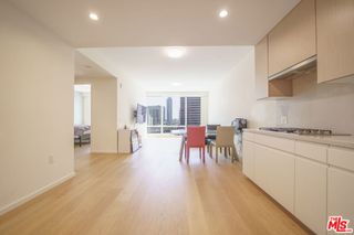 877 Francisco Street 1208, Los Angeles, CA 90017