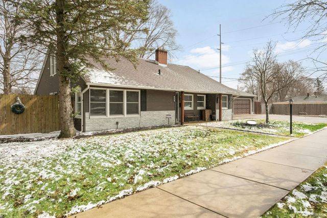 430 S 35th Street, South Bend, IN 46615