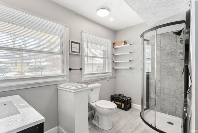 430 S 35th Street, South Bend, IN 46615