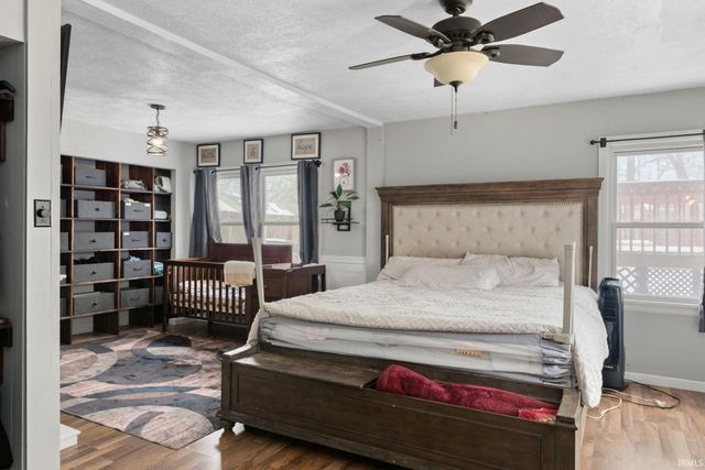 430 S 35th Street, South Bend, IN 46615