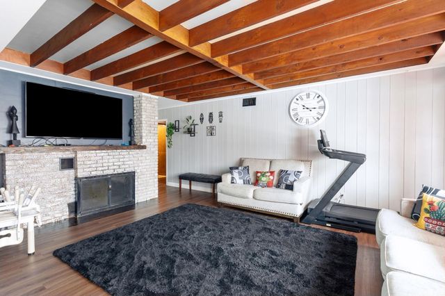 430 S 35th Street, South Bend, IN 46615