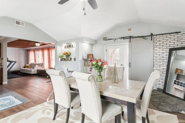 430 S 35th Street, South Bend, IN 46615