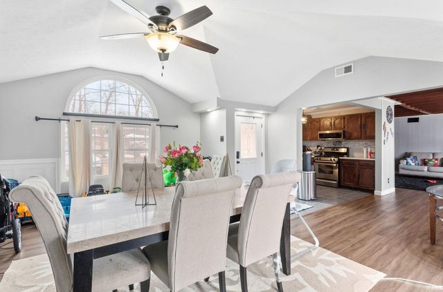 430 S 35th Street, South Bend, IN 46615